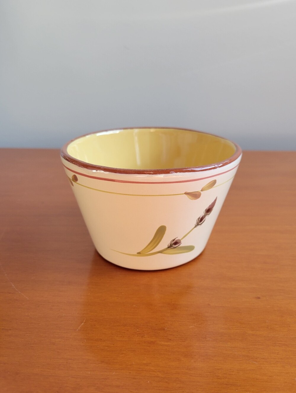 Crate&Barrel Butter Yellow Pottery Bowl Hand Painted Asparagus Botanical